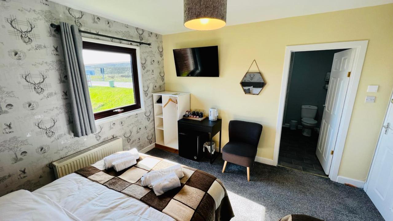 Aultguish Inn Garve Kültér fotó