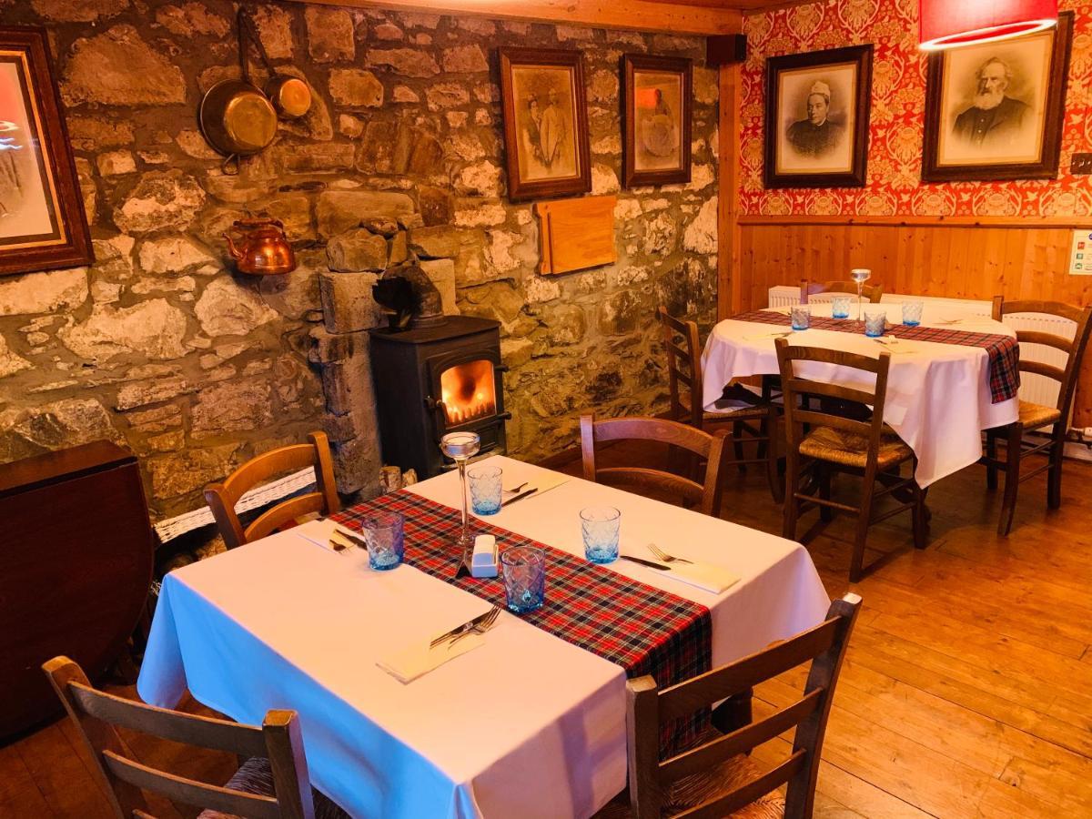 Aultguish Inn Garve Kültér fotó